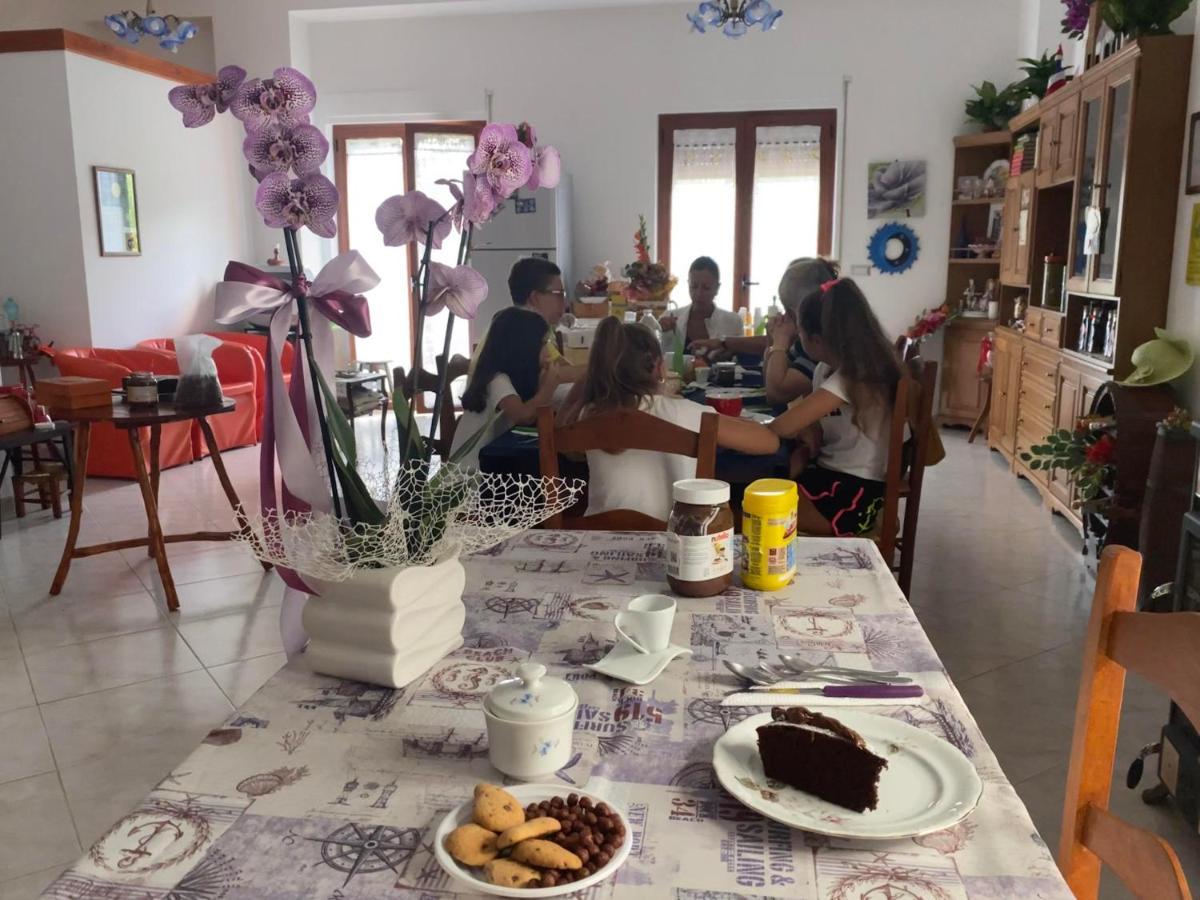 לינה וארוחת בוקר Auletta L'Oasi מראה חיצוני תמונה