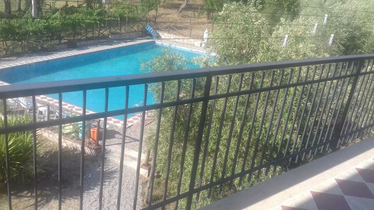 לינה וארוחת בוקר Auletta L'Oasi מראה חיצוני תמונה