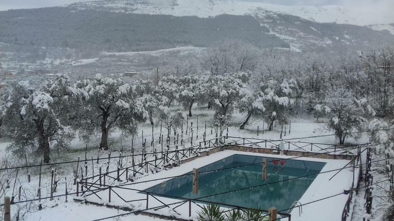 לינה וארוחת בוקר Auletta L'Oasi מראה חיצוני תמונה